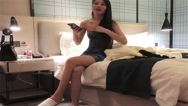 【重磅推荐】文轩探花系列：长腿超模高挑美女，极品身材诱惑盛宴！